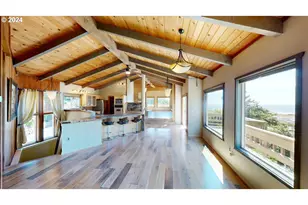 29830 Hound Dog Rd, Gold Beach, OR 97444 - Photo 9