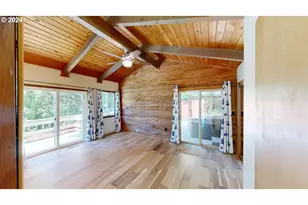 29830 Hound Dog Rd, Gold Beach, OR 97444 - Photo 23