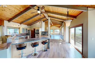 29830 Hound Dog Rd, Gold Beach, OR 97444 - Photo 11