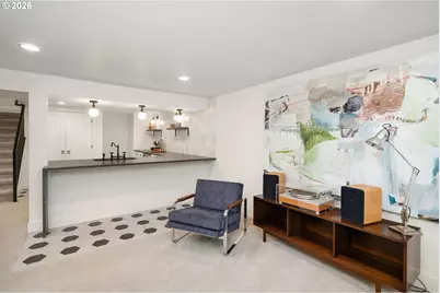 704 NE Hazelfern Pl, Portland, OR 97232 - Photo 35