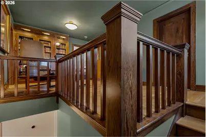 704 NE Hazelfern Pl, Portland, OR 97232 - Photo 19