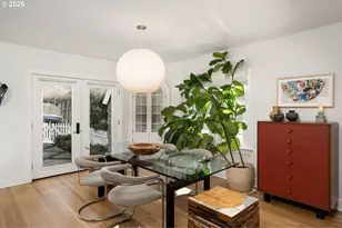 704 NE Hazelfern Pl, Portland, OR 97232 - Photo 7