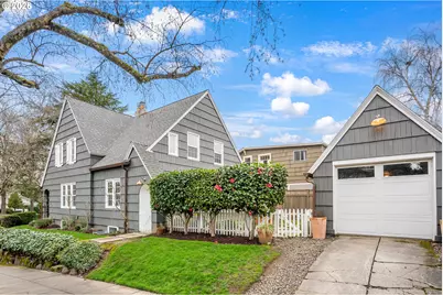 704 NE Hazelfern Pl, Portland, OR 97232 - Photo 45