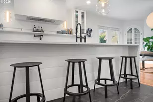 704 NE Hazelfern Pl, Portland, OR 97232 - Photo 13