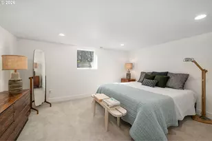 704 NE Hazelfern Pl, Portland, OR 97232 - Photo 37