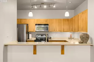 1125 NW 9th Ave, Portland, OR 97209 - Photo 11