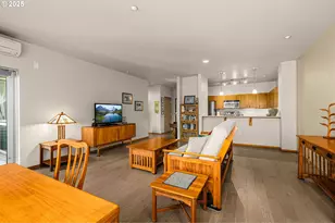 1125 NW 9th Ave, Portland, OR 97209 - Photo 7