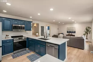 964 SE 54th Ave, Hillsboro, OR 97123 - Photo 17