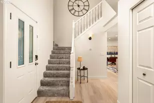 964 SE 54th Ave, Hillsboro, OR 97123 - Photo 23