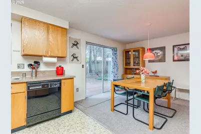 6103 NW Bernie Dr, Vancouver, WA 98663 - Photo 9