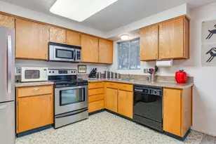 6103 NW Bernie Dr, Vancouver, WA 98663 - Photo 7