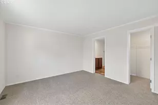 253 E 7th St, Lafayette, OR 97127 - Photo 23