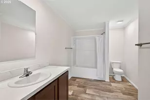 253 E 7th St, Lafayette, OR 97127 - Photo 21