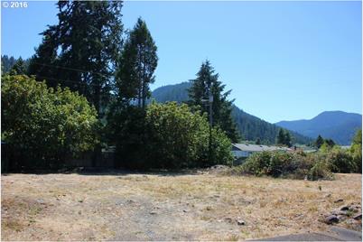 Christel Ln, Oakridge, OR 97463 - Photo 1