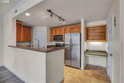 860 Springtree Ln, West Linn, OR 97068 - Photo 9