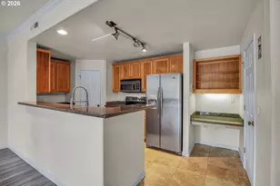 860 Springtree Ln, West Linn, OR 97068 - Photo 9