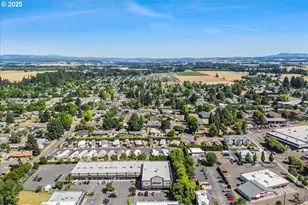 2420 NE Hembree St, McMinnville, OR 97128 - Photo 37
