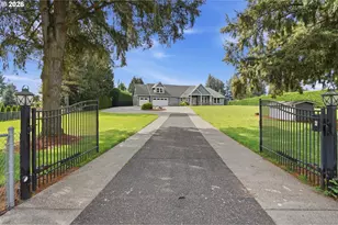 10907 NE 131st St, Vancouver, WA 98662 - Photo 3