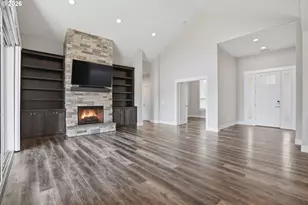 10907 NE 131st St, Vancouver, WA 98662 - Photo 5