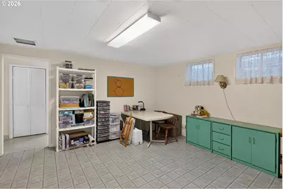 10065 SE Cresthill Rd, Happy Valley, OR 97086 - Photo 33