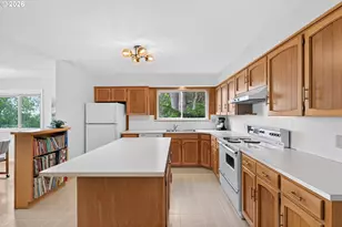 10065 SE Cresthill Rd, Happy Valley, OR 97086 - Photo 17