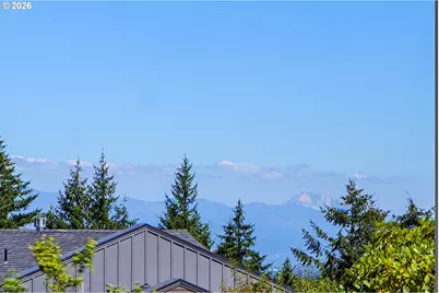 10065 SE Cresthill Rd, Happy Valley, OR 97086 - Photo 23