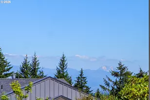 10065 SE Cresthill Rd, Happy Valley, OR 97086 - Photo 23