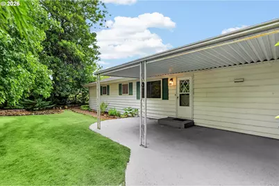 10065 SE Cresthill Rd, Happy Valley, OR 97086 - Photo 19