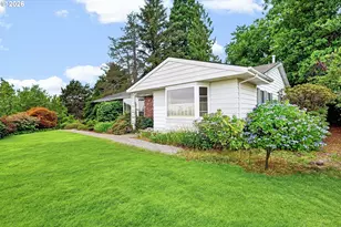 10065 SE Cresthill Rd, Happy Valley, OR 97086 - Photo 9