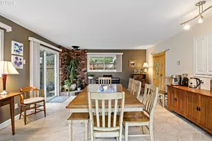 963 SE Glenn St, Roseburg, OR 97470 - Photo 17