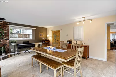 963 SE Glenn St, Roseburg, OR 97470 - Photo 19