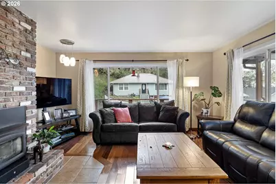 963 SE Glenn St, Roseburg, OR 97470 - Photo 7