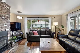 963 SE Glenn St, Roseburg, OR 97470 - Photo 7