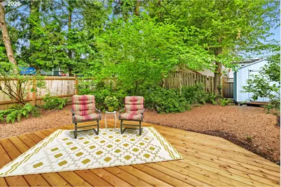 3740 SW Comus St, Portland, OR 97219 - Photo 27