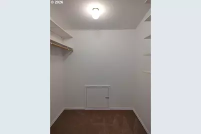3740 SW Comus St, Portland, OR 97219 - Photo 15