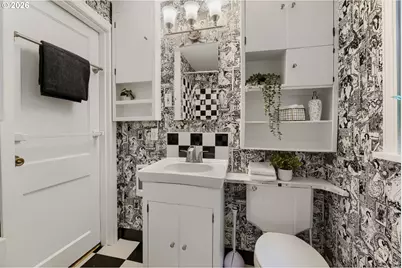 3740 SW Comus St, Portland, OR 97219 - Photo 25