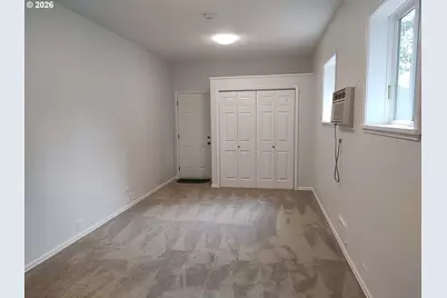 3740 SW Comus St, Portland, OR 97219 - Photo 21