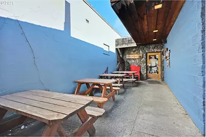 216 W Steuben St, Bingen, WA 98605 - Photo 23