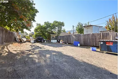 216 W Steuben St, Bingen, WA 98605 - Photo 27