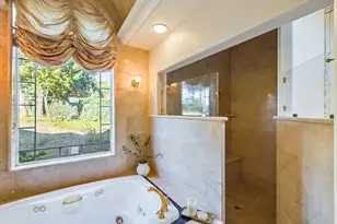 20417 SW Inglis Dr, Beaverton, OR 97007 - Photo 21