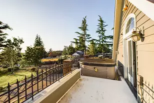 20417 SW Inglis Dr, Beaverton, OR 97007 - Photo 39