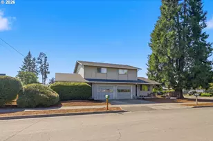2018 Debra Dr, Springfield, OR 97477 - Photo 3