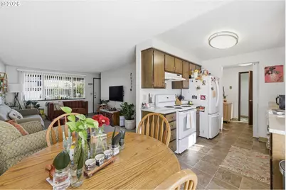 2018 Debra Dr, Springfield, OR 97477 - Photo 25