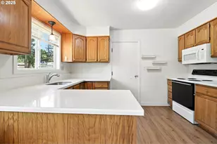 2630 SE 168th Ave, Portland, OR 97236 - Photo 15