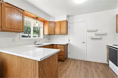 2630 SE 168th Ave, Portland, OR 97236 - Photo 15