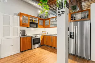 1420 NW Lovejoy St, Portland, OR 97209 - Photo 13