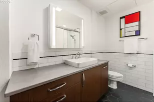 1420 NW Lovejoy St, Portland, OR 97209 - Photo 7