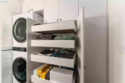 1420 NW Lovejoy St #523, Portland, OR 97209 - Photo 17