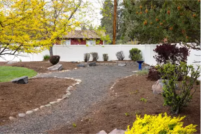 1740 SE Karena Ct, Bend, OR 97702 - Photo 23