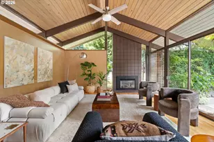 15210 NE Hoyt St, Portland, OR 97230 - Photo 3